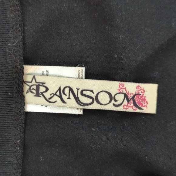 Ransom novelty t-shirt, kiss me I'm Irish or whatever, size large - Picture 7 of 8